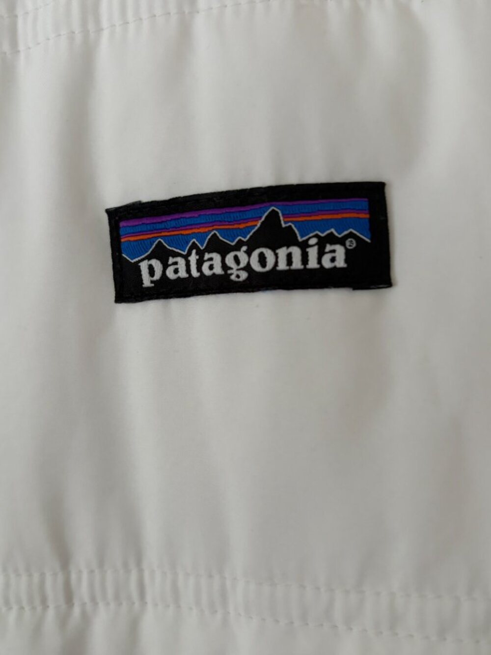 Patagonia Women's Los Gatos Reversible Hooded Vest. Size Small White - Picture 10 of 12